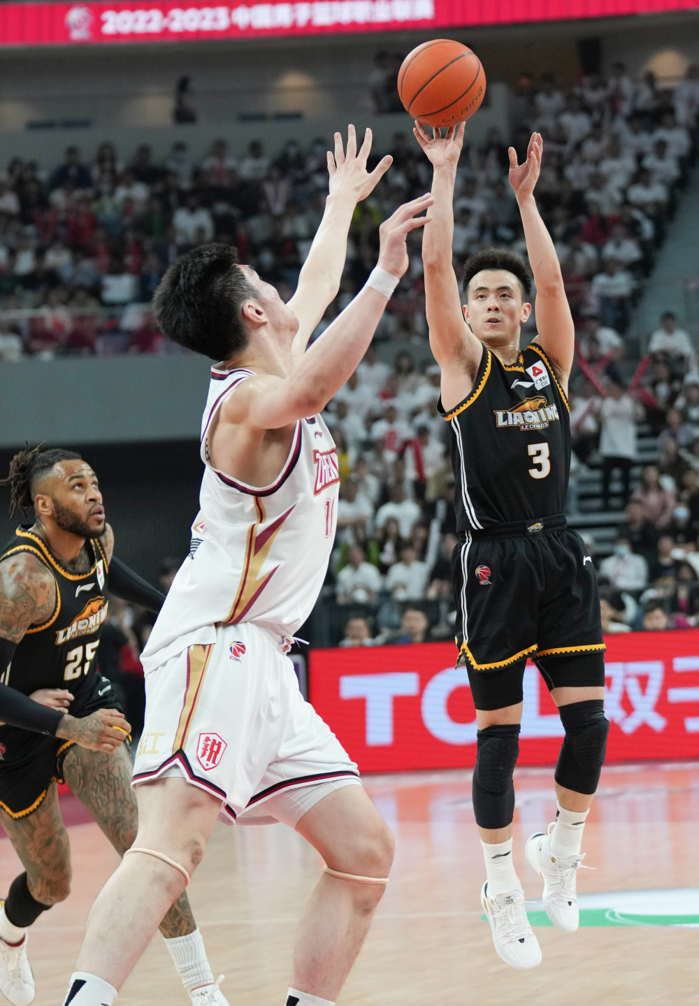 包含今晚辽宁本钢备战CBA常规赛；伤情更新细节曝光；话题不断；资深球员宣示担当的词条